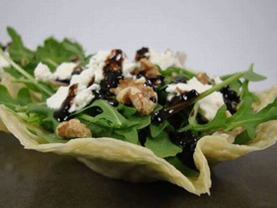 Καλαθάκι παρμεζάνας για βάση σαλάτας